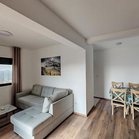 Forest Apartments Kotor Eksteriør billede